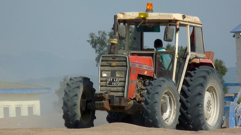 download Massey Ferguson 200 series tractor workshop manual