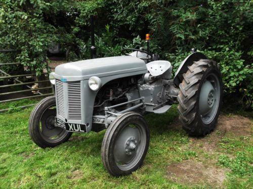 download Massey Ferguson TE20 tractor workshop manual