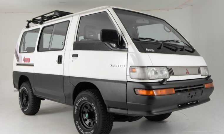 download Mitsubishi Delica L300 workshop manual