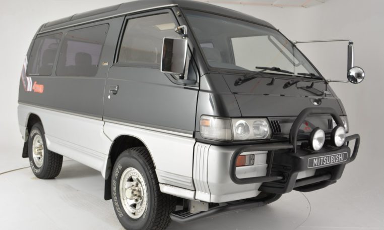 download Mitsubishi Delica L300 workshop manual